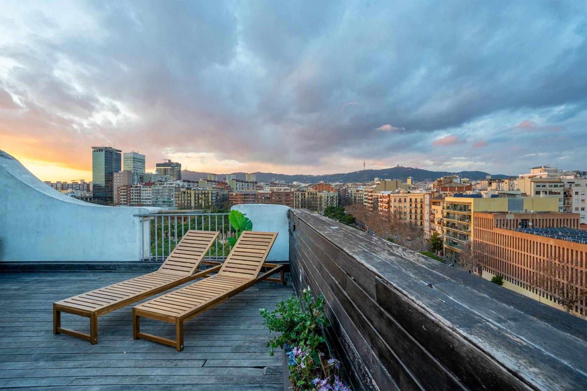 Apartment Amazing 3 Bedroom Penthouse In Plaza Espana Barcelona